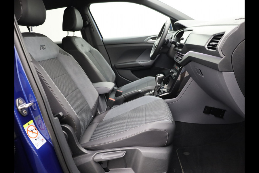 Volkswagen T-Cross 1.0 TSI Style Business R | Camera | Keyless | Trekhaak | Stoelverwarming | Apple / Android | Prijs Rijklaar!!