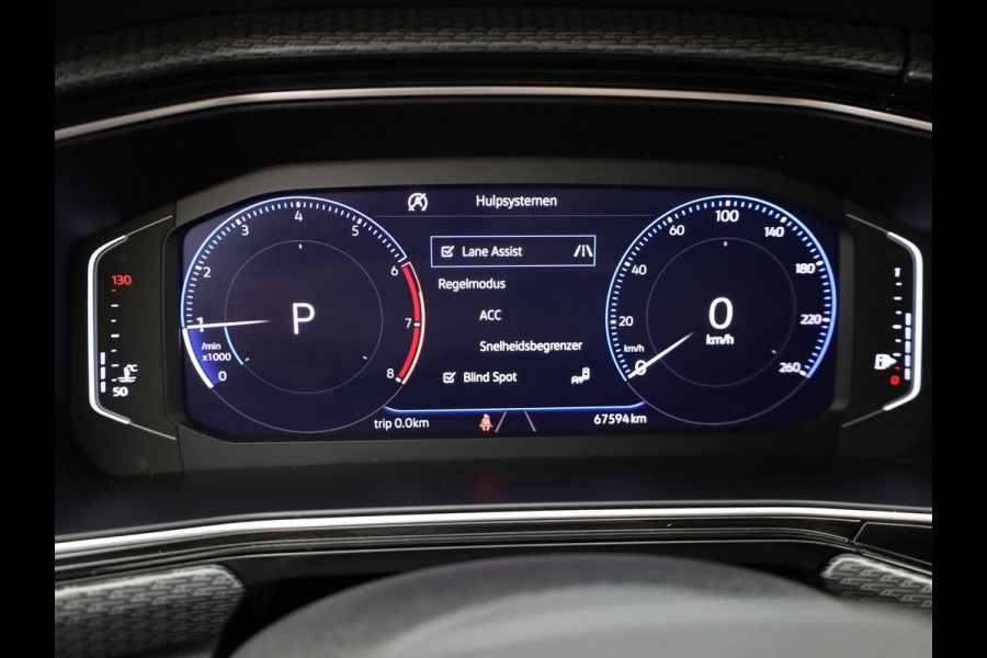Volkswagen T-Cross 1.0 TSI Style Business R | Camera | Keyless | Trekhaak | Stoelverwarming | Apple / Android | Prijs Rijklaar!!