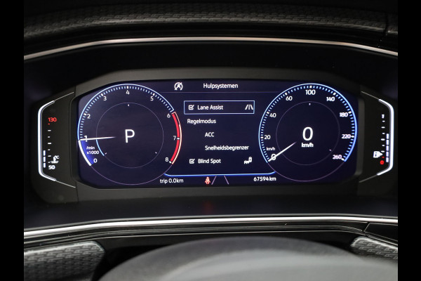 Volkswagen T-Cross 1.0 TSI Style Business R | Camera | Keyless | Trekhaak | Stoelverwarming | Apple / Android | Prijs Rijklaar!!