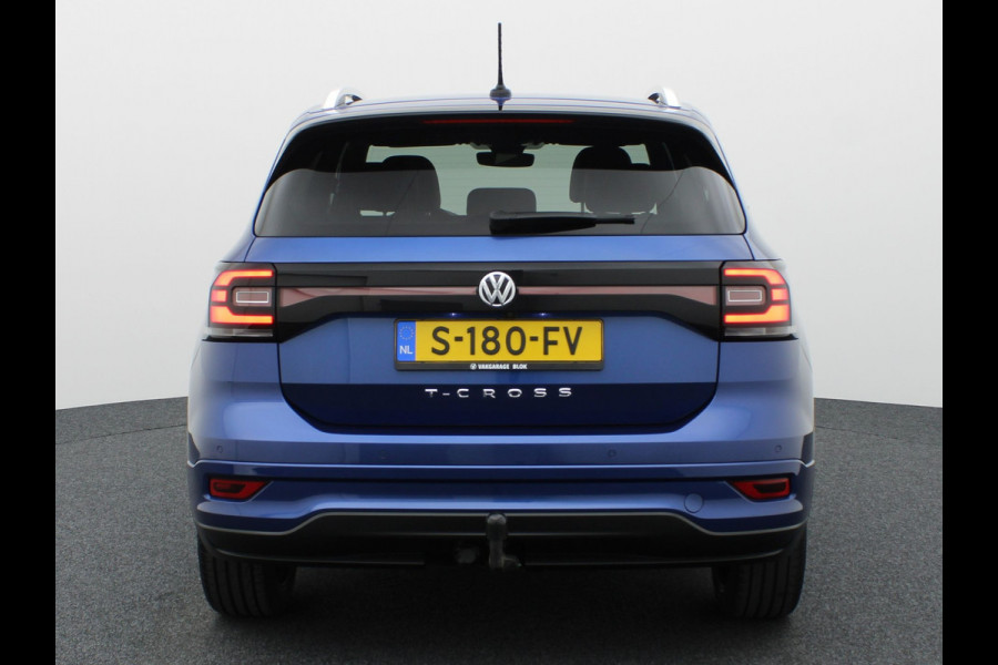 Volkswagen T-Cross 1.0 TSI Style Business R | Camera | Keyless | Trekhaak | Stoelverwarming | Apple / Android | Prijs Rijklaar!!