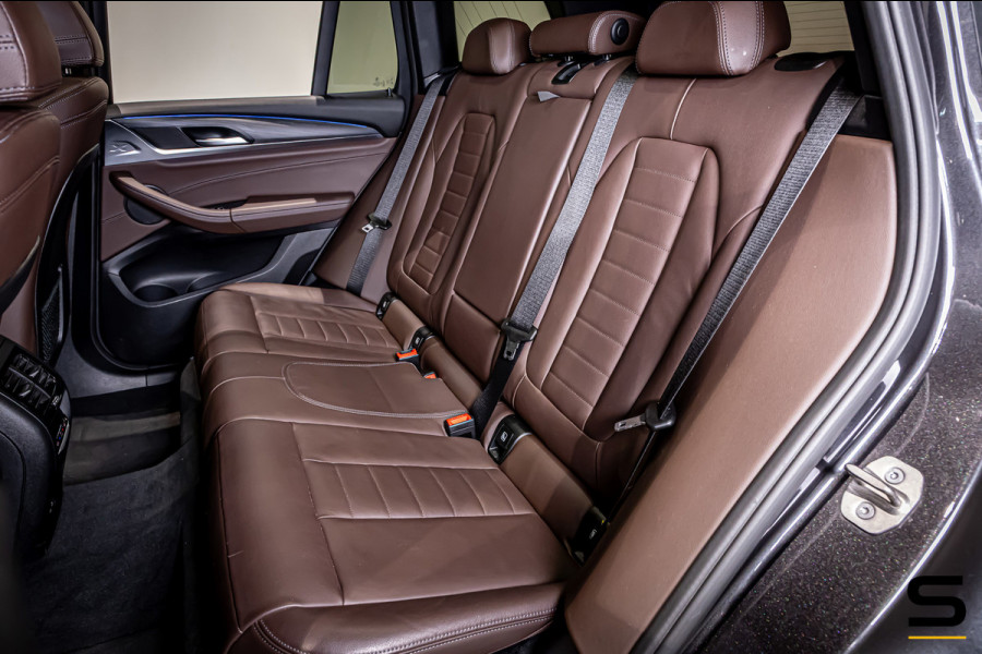 BMW X3 XDrive30e High Executive|Pano|Trekhaak|Cam|StoelVerwa