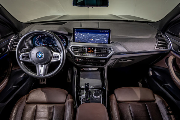 BMW X3 XDrive30e High Executive|Pano|Trekhaak|Cam|StoelVerwa