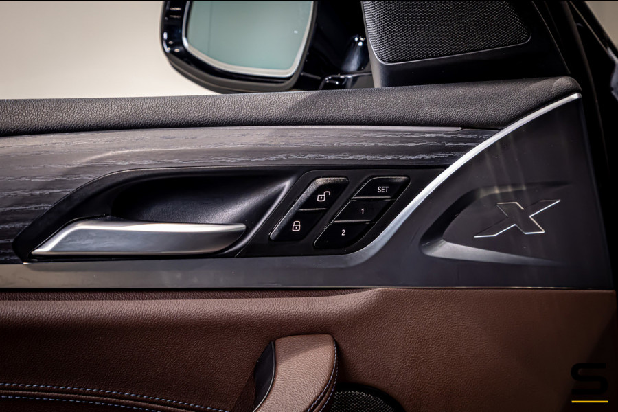 BMW X3 XDrive30e High Executive|Pano|Trekhaak|Cam|StoelVerwa