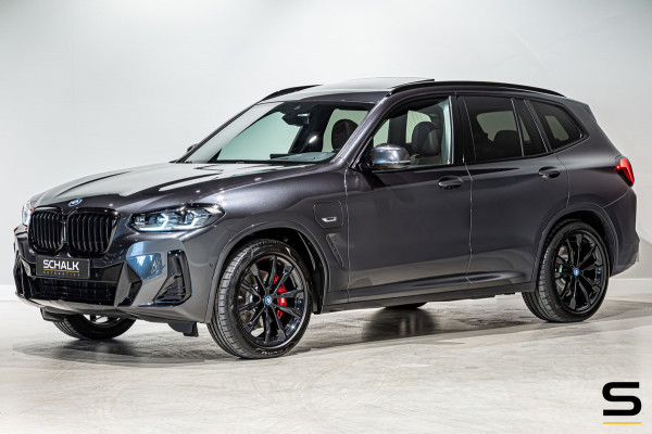 BMW X3 XDrive30e High Executive|Pano|Trekhaak|Cam|StoelVerwa