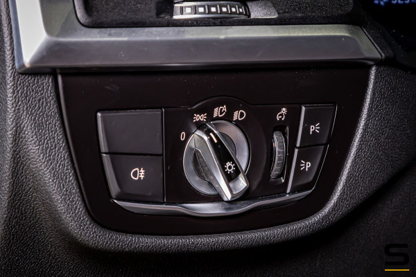 BMW X3 XDrive30e High Executive|Pano|Trekhaak|Cam|StoelVerwa