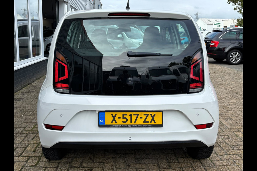 Volkswagen up! 1.0 BMT High Up | Stoelverarming | Parkeersensoren | Bluetooth | Cruise
