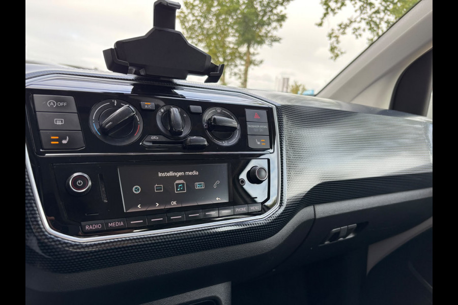 Volkswagen up! 1.0 BMT High Up | Stoelverarming | Parkeersensoren | Bluetooth | Cruise