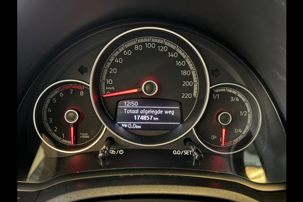 Volkswagen up! 1.0 BMT High Up | Stoelverarming | Parkeersensoren | Bluetooth | Cruise