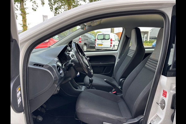 Volkswagen up! 1.0 BMT High Up | Stoelverarming | Parkeersensoren | Bluetooth | Cruise