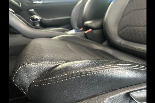 Škoda Kodiaq 1.5 TSI Business Edition DealerOnderh|Trekhaak|CAM|