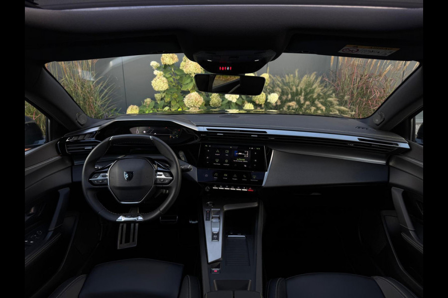Peugeot 408 1.2 Hybrid GT | Pano | NAVI | 360 Camera| Memory | Leder
