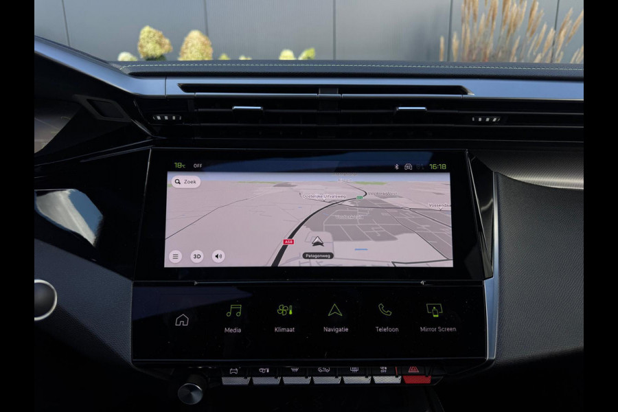 Peugeot 408 1.2 Hybrid GT | Pano | NAVI | 360 Camera| Memory | Leder