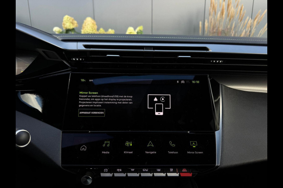 Peugeot 408 1.2 Hybrid GT | Pano | NAVI | 360 Camera| Memory | Leder