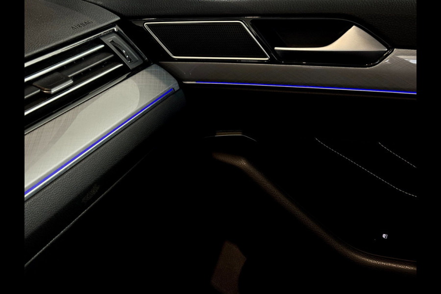 Volkswagen Passat Variant 1.4 TSI PHEV GTE | Matrix | Leer | Sfeerverlichting | Camera | Mangangrau Metallic