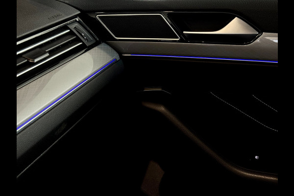 Volkswagen Passat Variant 1.4 TSI PHEV GTE | Matrix | Leer | Sfeerverlichting | Camera | Mangangrau Metallic