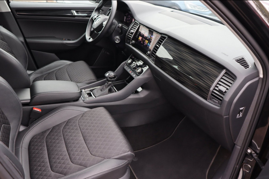 Škoda Kodiaq 1.5 TSI Bus.Ed. Plus 7persoons El.klep+trekhaak camera Digitaal-dashboard h.leer+vw