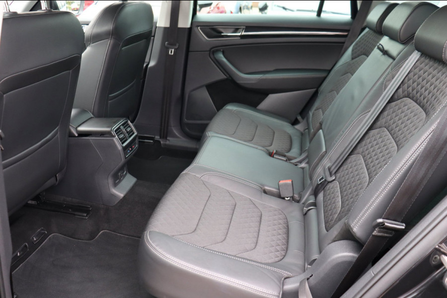 Škoda Kodiaq 1.5 TSI Bus.Ed. Plus 7persoons El.klep+trekhaak camera Digitaal-dashboard h.leer+vw