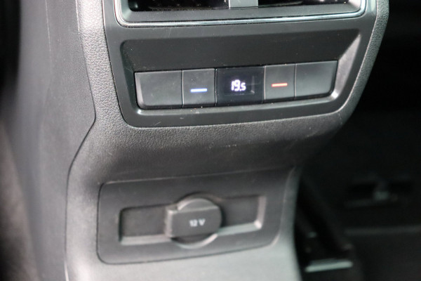 Škoda Kodiaq 1.5 TSI Bus.Ed. Plus 7persoons El.klep+trekhaak camera Digitaal-dashboard h.leer+vw