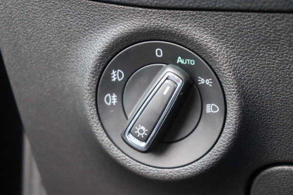 Škoda Kodiaq 1.5 TSI Bus.Ed. Plus 7persoons El.klep+trekhaak camera Digitaal-dashboard h.leer+vw