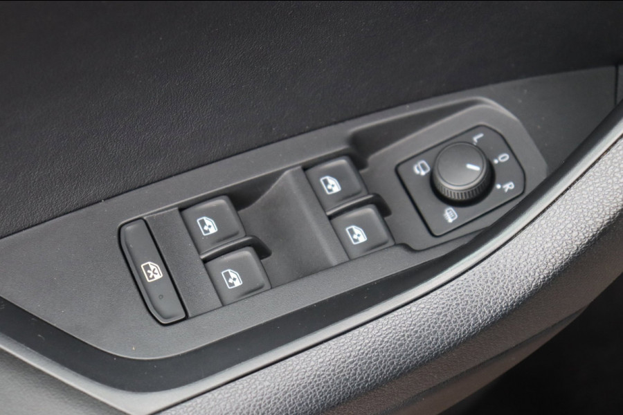 Škoda Kodiaq 1.5 TSI Bus.Ed. Plus 7persoons El.klep+trekhaak camera Digitaal-dashboard h.leer+vw
