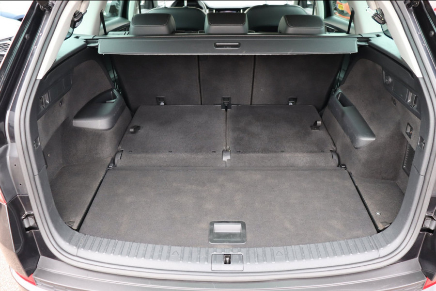 Škoda Kodiaq 1.5 TSI Bus.Ed. Plus 7persoons El.klep+trekhaak camera Digitaal-dashboard h.leer+vw
