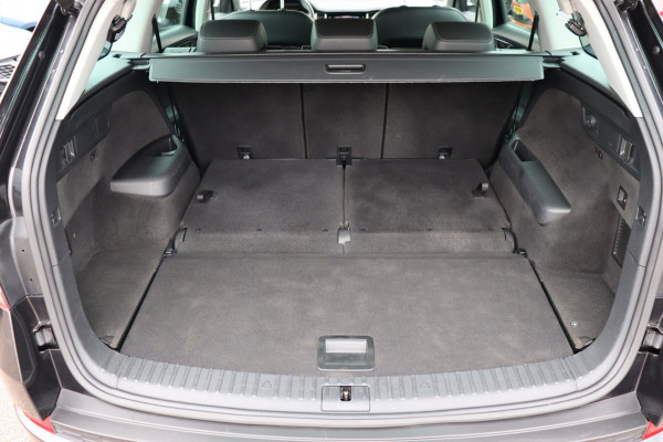 Škoda Kodiaq 1.5 TSI Bus.Ed. Plus 7persoons El.klep+trekhaak camera Digitaal-dashboard h.leer+vw