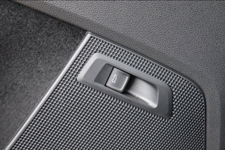 Škoda Kodiaq 1.5 TSI Bus.Ed. Plus 7persoons El.klep+trekhaak camera Digitaal-dashboard h.leer+vw