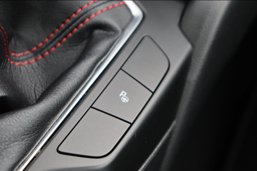 Ford Focus Wagon 1.0 EcoBoost Hybrid ST Line Style Org. NL camera winterpack