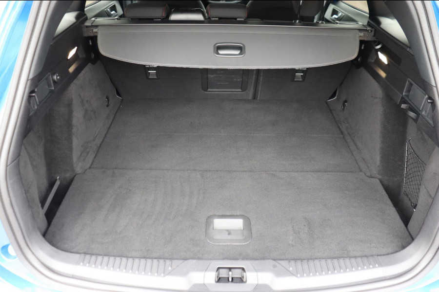 Ford Focus Wagon 1.0 EcoBoost Hybrid ST Line Style Org. NL camera winterpack