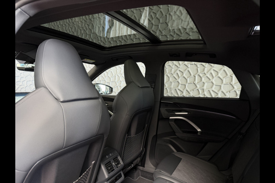 Audi Q5 Sportback Audi Q5 Sportback 55 TFSI e quattro S edition 367 PK | Black Optic | Tech Plus | Matrix LED | Panorama | 21" Audi Spor NW PRIJS € 92.647.-