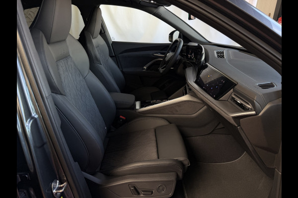 Audi Q5 Sportback Audi Q5 Sportback 55 TFSI e quattro S edition 367 PK | Black Optic | Tech Plus | Matrix LED | Panorama | 21" Audi Spor NW PRIJS € 92.647.-