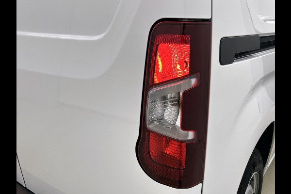 Peugeot Partner 1.2 Benzine 111PK Euro6 Premium / Airco / Navigatie / Cruise-ctr. / Schuifdeur + Raam / Radio multimedia / Apk 06-2027