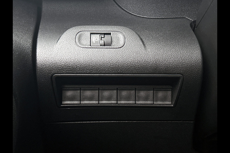 Peugeot Partner 1.2 Benzine 111PK Euro6 Premium / Airco / Navigatie / Cruise-ctr. / Schuifdeur + Raam / Radio multimedia / Apk 06-2027