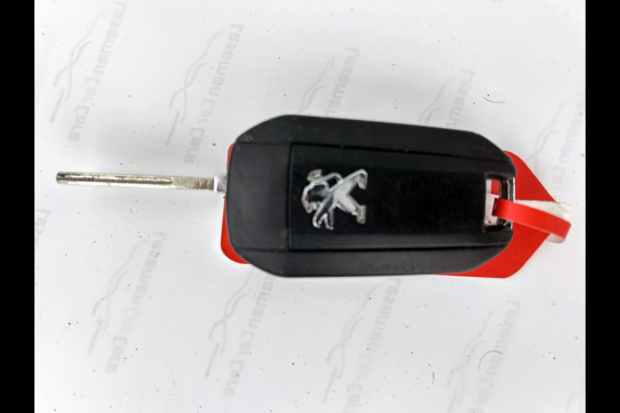 Peugeot Partner 1.2 Benzine 111PK Euro6 Premium / Airco / Navigatie / Cruise-ctr. / Schuifdeur + Raam / Radio multimedia / Apk 06-2027