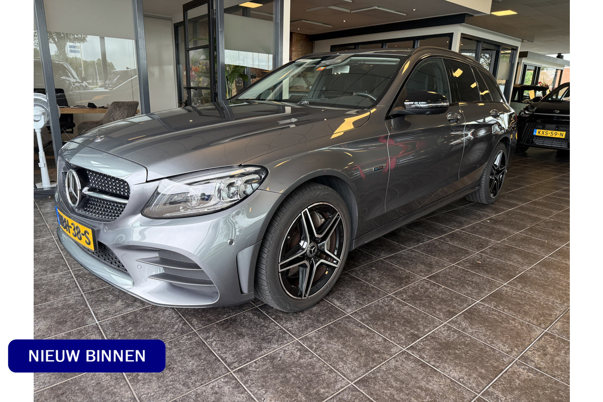 Mercedes-Benz C-Klasse Estate 300 e Business Solution AMG ** Leder ** 360 camera ** Rijbereik tot 50km