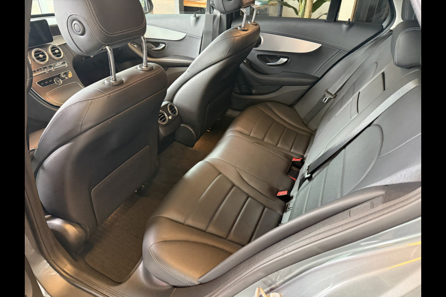 Mercedes-Benz C-Klasse Estate 300 e Business Solution AMG ** Leder ** 360 camera ** Rijbereik tot 50km