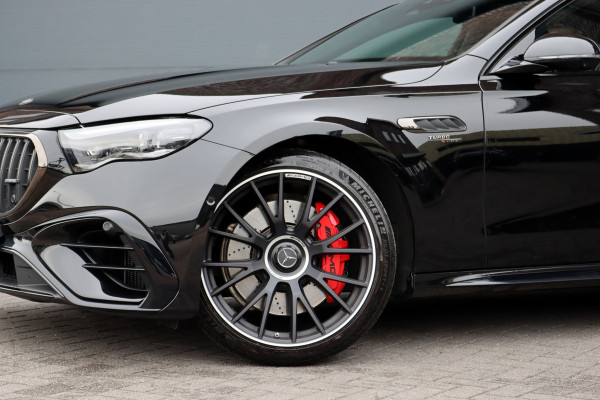 Mercedes-Benz E-Klasse AMG 53 4MATIC+ Premium | 612pk | Hyperscreen | Achterasbesturing | Distronic+ | Burmester | HUD | Digital Light | Stoelventilatie | Surround Camera | Keyless Go | Soft-Close | Dynamic Plus-pakket |