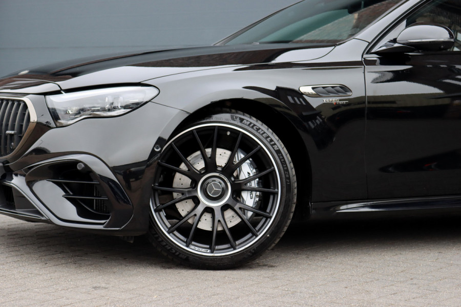 Mercedes-Benz E-Klasse AMG 53 4MATIC+ Premium | 585pk | Hyperscreen | Achterasbesturing | Distronic | Burmester | HUD | Digital Light | Stoelverwarming | Surround Camera | Keyless Go |