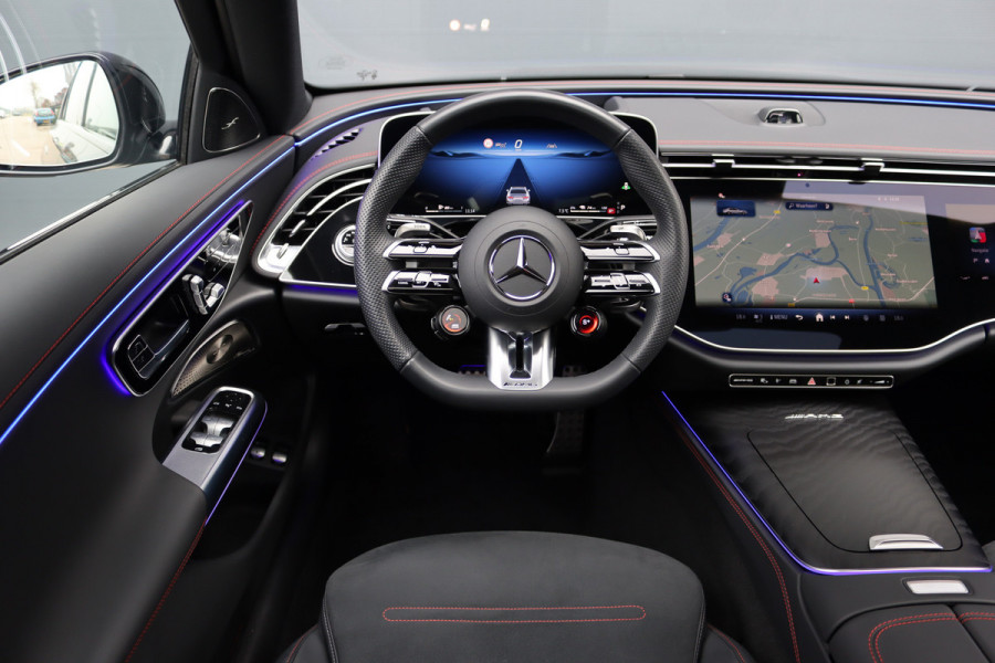 Mercedes-Benz E-Klasse AMG 53 4MATIC+ Premium | 585pk | Hyperscreen | Achterasbesturing | Distronic | Burmester | HUD | Digital Light | Stoelverwarming | Surround Camera | Keyless Go |