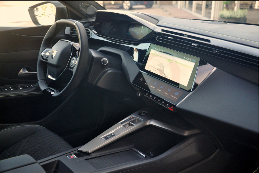 Peugeot 308 SW 1.6 Plug-in Hybrid 195 GT | Panoramadak | 360 Vision | 150 KM!