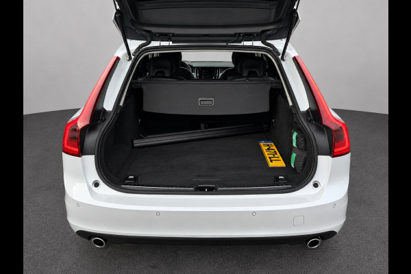 Volvo V90 2.0 T4 Inscription | Trekhaak | Head Up | Dodehoek | ACC | Carplay
