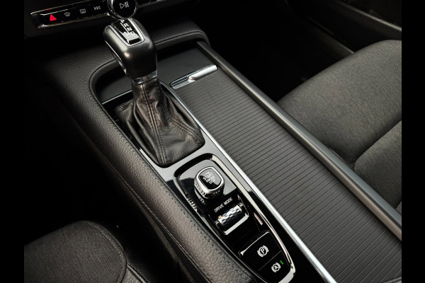 Volvo V90 2.0 T4 Inscription | Trekhaak | Head Up | Dodehoek | ACC | Carplay