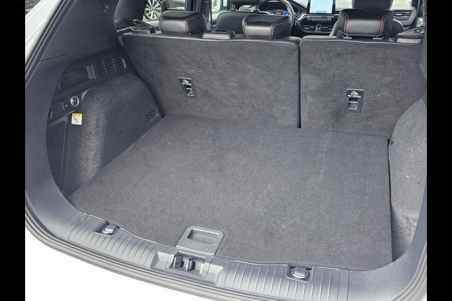 Ford Kuga 2.5 PHEV ST-Line X Trekhaak Wegklapbaar | Winter Pack | Driver Pack | Alcantara leder | Digitaal dashboard | Wegklapbare trekhaak etc.