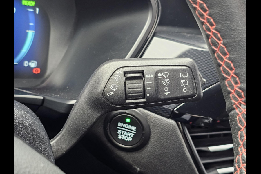 Ford Kuga 2.5 PHEV ST-Line X Trekhaak Wegklapbaar | Winter Pack | Driver Pack | Alcantara leder | Digitaal dashboard | Wegklapbare trekhaak etc.