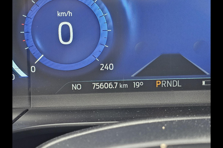 Ford Kuga 2.5 PHEV ST-Line X Trekhaak Wegklapbaar | Winter Pack | Driver Pack | Alcantara leder | Digitaal dashboard | Wegklapbare trekhaak etc.