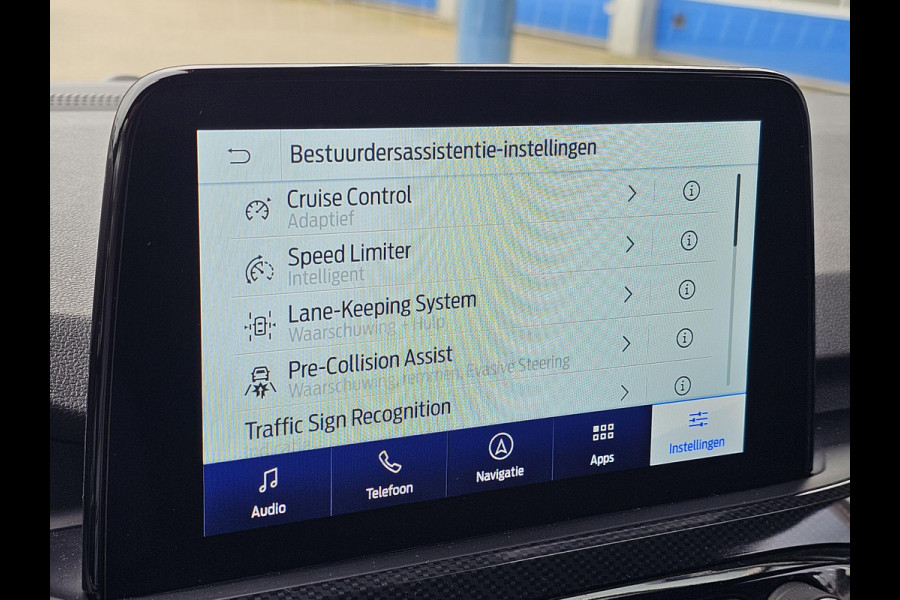 Ford Kuga 2.5 PHEV ST-Line X Trekhaak Wegklapbaar | Winter Pack | Driver Pack | Alcantara leder | Digitaal dashboard | Wegklapbare trekhaak etc.