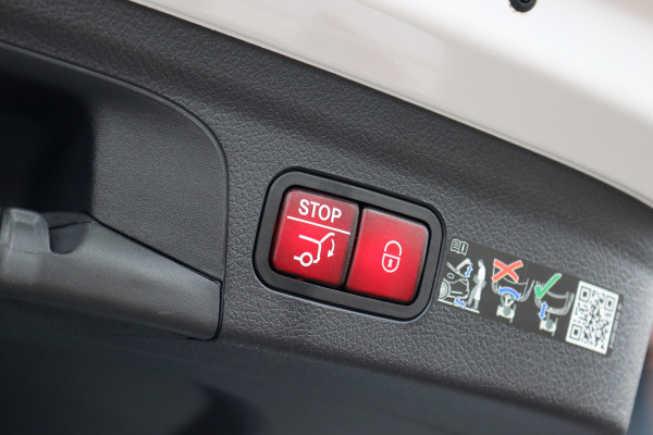 Mercedes-Benz GLE AMG 53 Hybrid 4MATIC+ | Luchtvering | Distronic | Elek. Achterbank | Trekhaak | Burmester | Keyless Go | Augmented Reality | Surround Camera | Memory |