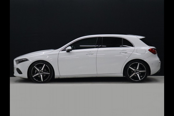 Mercedes-Benz A-Klasse 180 Business Line [SCHUIFKANTELDAK, 360 CAMERA, STOELVERWARMING, CRUISE CONTROL, DIGITAL DASH, CLIMATE CONTROL, BLUETOOTH, NAVIGATIE, LED, NIEUWSTAAT]