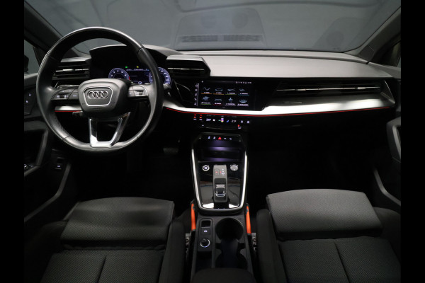 Audi A3 Sportback 35 TFSI Advanced edition [TREKHAAK AFNEEMBAAR, APPLE CARPLAY, ANDROID, ADAPTIVE CRUISE CONTROL, DIGITAL DASH, PDC V+A, ELEKTRISCHE ACHTERKLEP, NAVIGATIE, BLUETOOTH, LED, NIEUWSTAAT]