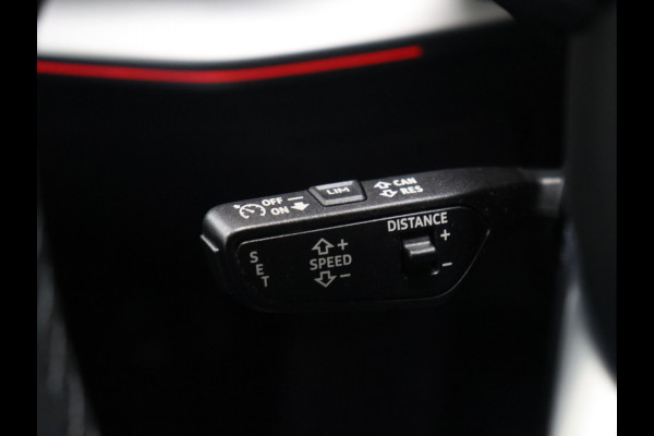 Audi A3 Sportback 35 TFSI Advanced edition [TREKHAAK AFNEEMBAAR, APPLE CARPLAY, ANDROID, ADAPTIVE CRUISE CONTROL, DIGITAL DASH, PDC V+A, ELEKTRISCHE ACHTERKLEP, NAVIGATIE, BLUETOOTH, LED, NIEUWSTAAT]